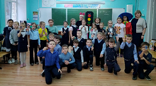 ЛУЧШЕЕ ПРИКЛЮЧЕНИЕ С ПРАВИЛАМИ ДОРОЖНОГО ДВИЖЕНИЯ